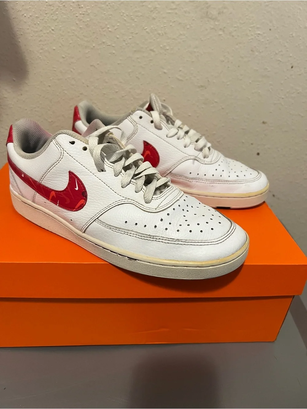 Nike court low vision White & Red Men's Low-Top